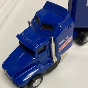 Nestles Crunch Tractor Trailer